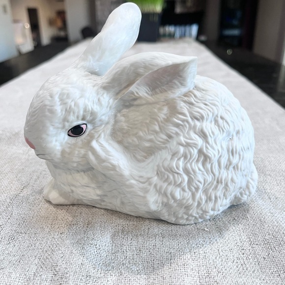 Flambro Other - Flambro Vintage White Ceramic Bunny Rabbit Figurine Textured Taiwan ROC 5.5in